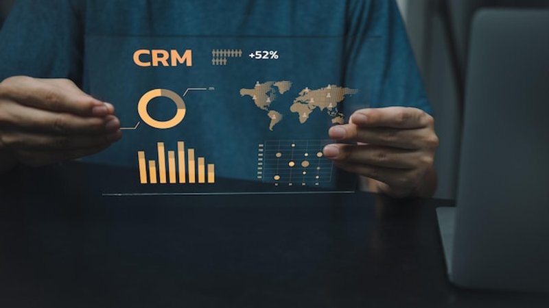 Como Implementar um CRM do Zero: Passo a Passo para B2B